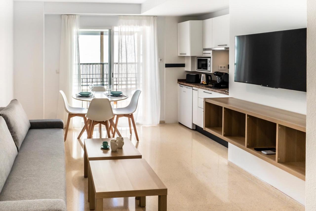 Calma Apartments Benidorm Luaran gambar