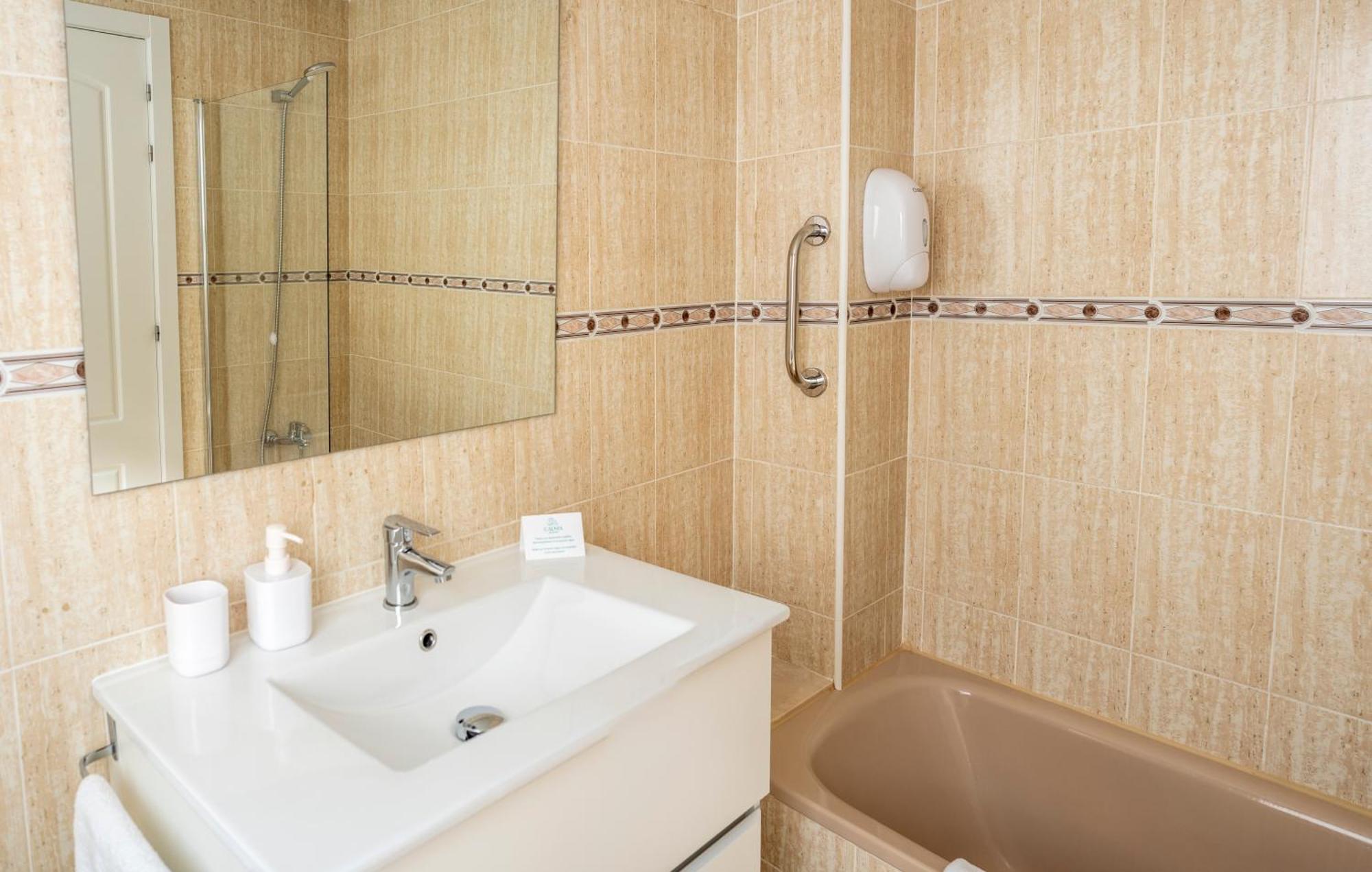 Calma Apartments Benidorm Luaran gambar